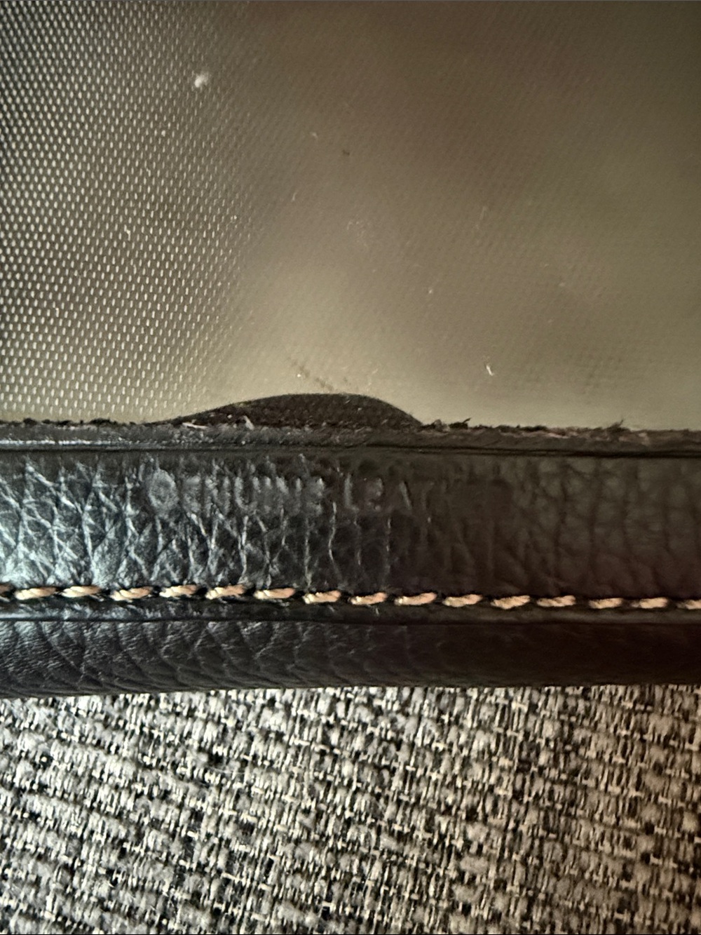 Black Pebbled Leather Zip Wallet - Picture 5 of 5